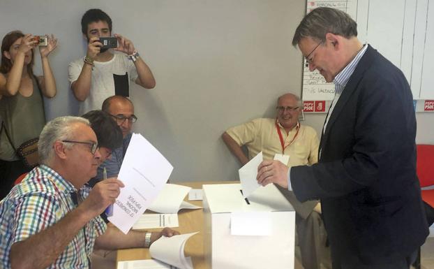 Votación de Ximo Puig.