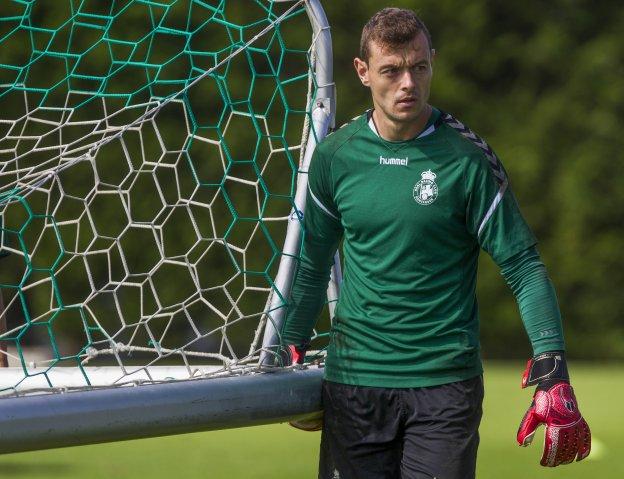 Raúl Domínguez repetirá como portero de la Copa del Rey. Viadero no cambia su forma de proceder y le da la oportunidad en el torneo copero. :: daniel pedriza