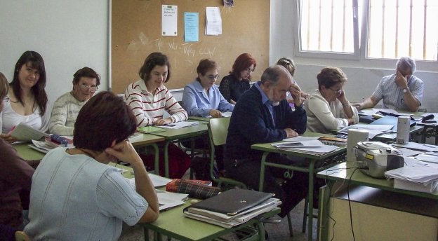 El Centro de Educación de Personas Adultas de Muriedas acogerá 400 alumnos en este nuevo curso.