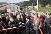 Revilla preside la inauguración de la carretera. / DM/