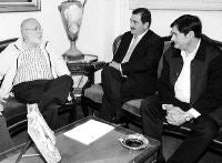 Piñeiro recibió a la Asociación de Padres 'La Esperanza'/