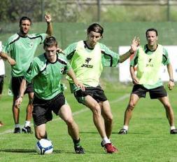 Smolarek, durante un entrenamiento del Racing esta misma semana. / ANDRÉS FERNÁNDEZ/