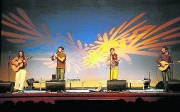 El grupo Vallarna, en la final del último 'Escenario Prau'./