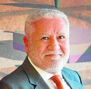 Luis Bassat, experiencia y prestigio profesional. /DM/