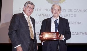 Arenas ya es Colegiado de Honor de los ingenieros cántabros