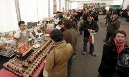La feria abrió ayer sus puertas en Vega de Pas. :: DANIEL PEDRIZA/