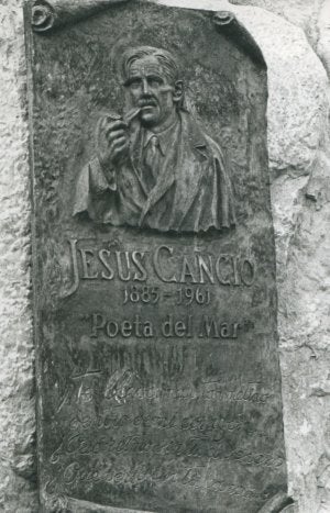 Monumento que recuerda al poeta en la villa cántabra. ::
SE QUINTANA/