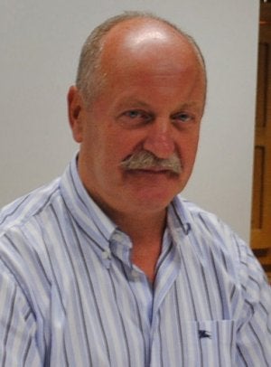 José Miguel Barrio. ::
B. C./