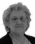 DOÑA MARÍA NIEVES GARCÍA QUINTIAN