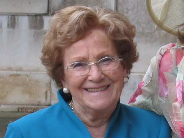 DOÑA PILAR AGUDO ÁLVAREZ