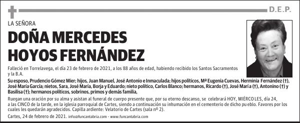 DOÑA MERCEDES HOYOS FERNÁNDEZ