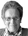 DOÑA PILAR VEGA PÉREZ