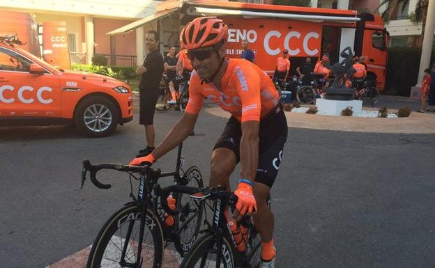 Ventoso, entre los 16 ciclistas españoles confinados en hotel de Abu Dabi por el coronavirus | El Diario Montañes