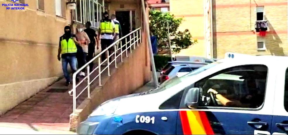 Golpe al tráfico de heroína con dos detenidos y el ingreso en prisión de una mujer que distribuía la droga por Santander y San Vicente - Vimarsana News