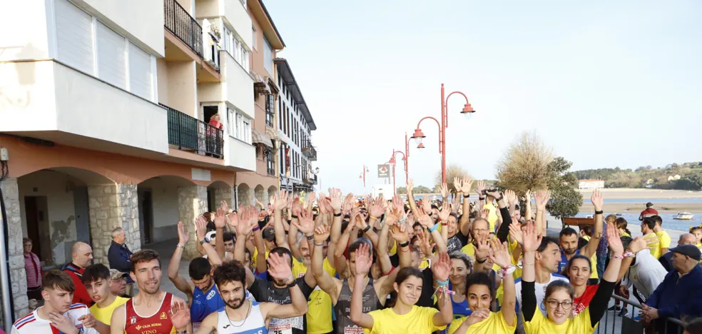 Marea solidaria en la San Silvestre de San Vicente de la Barquera